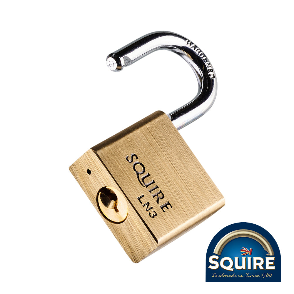 TIMCO Premium Brass Lion Padlock - 30mm - Image